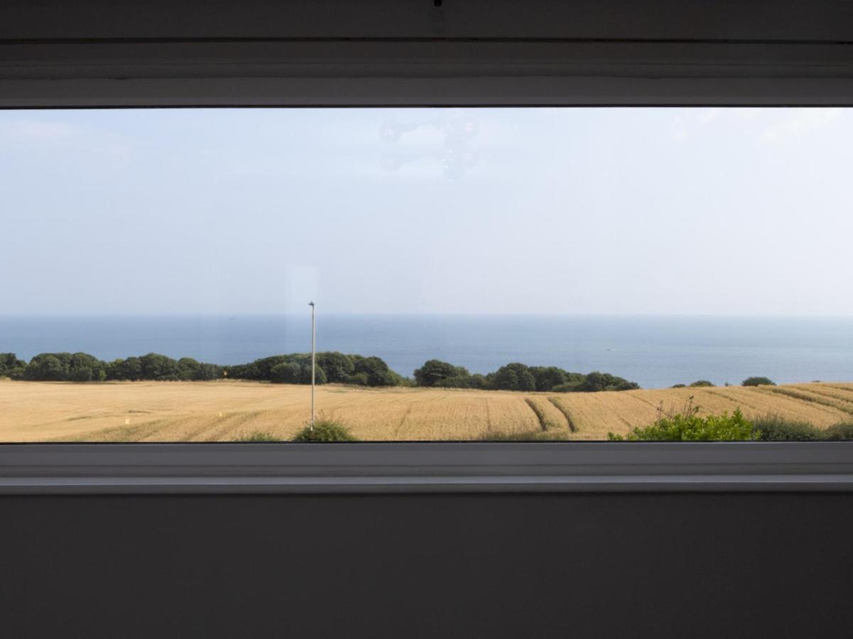 סקארבורו Pass The Keys Amazing 4 Bedroom Property- Hot Tub & Sea Views מראה חיצוני תמונה